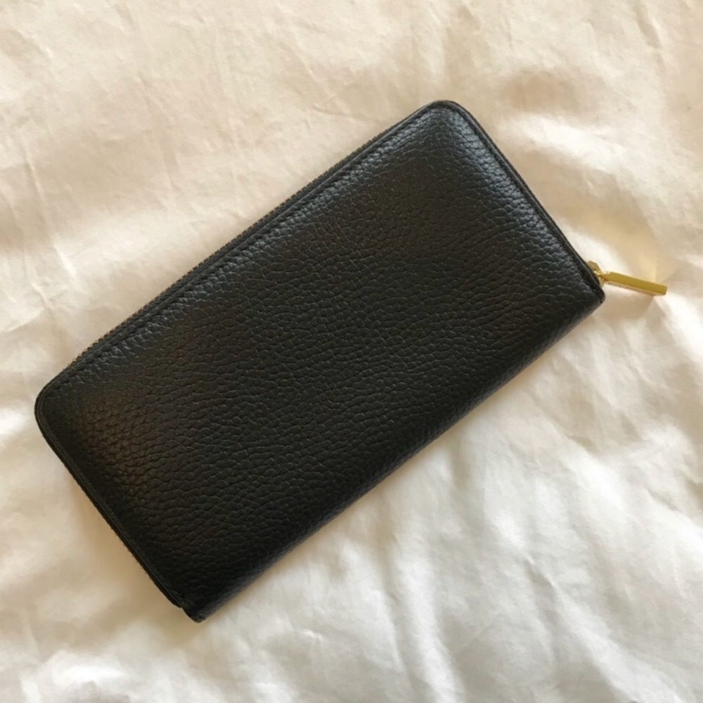 Black Cuyana Pocket Wallet